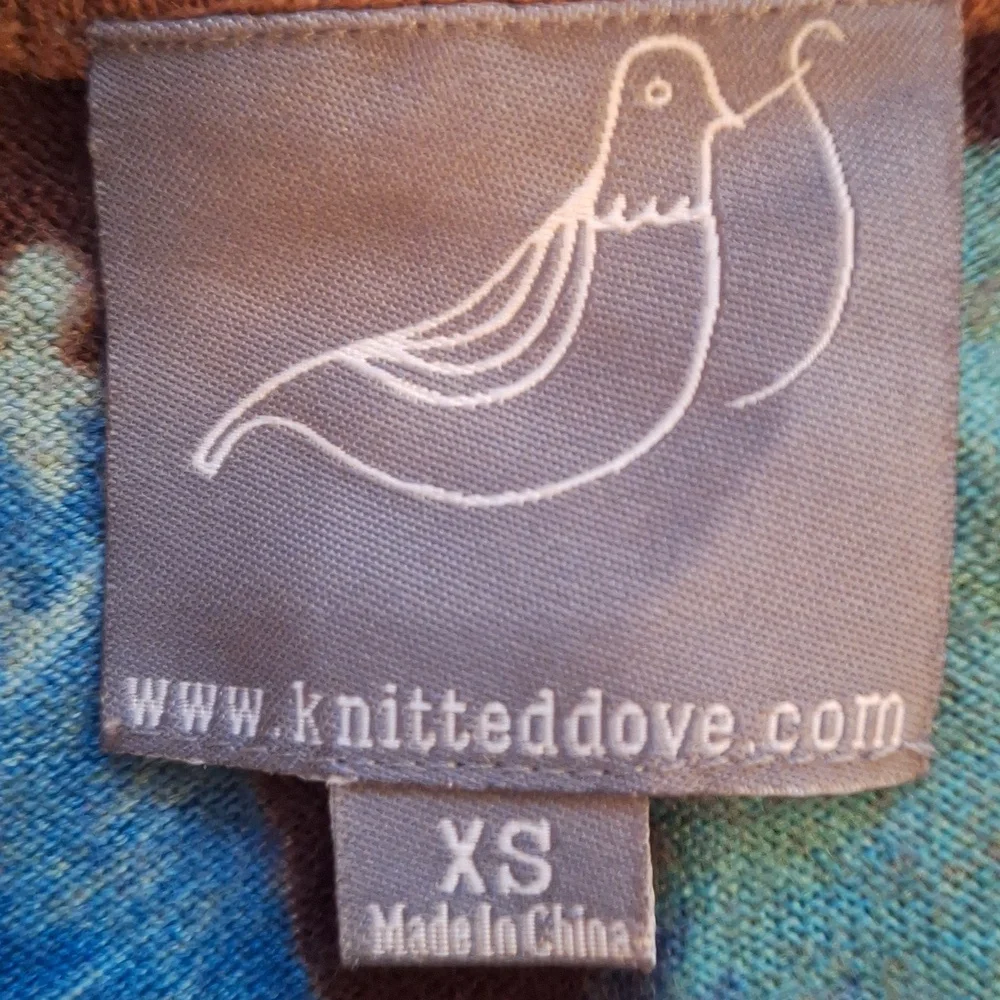 WWW. Knitteddove.com Brown and Blue Women's Buttom Up Sweater Size XS - Picture 4 of 6